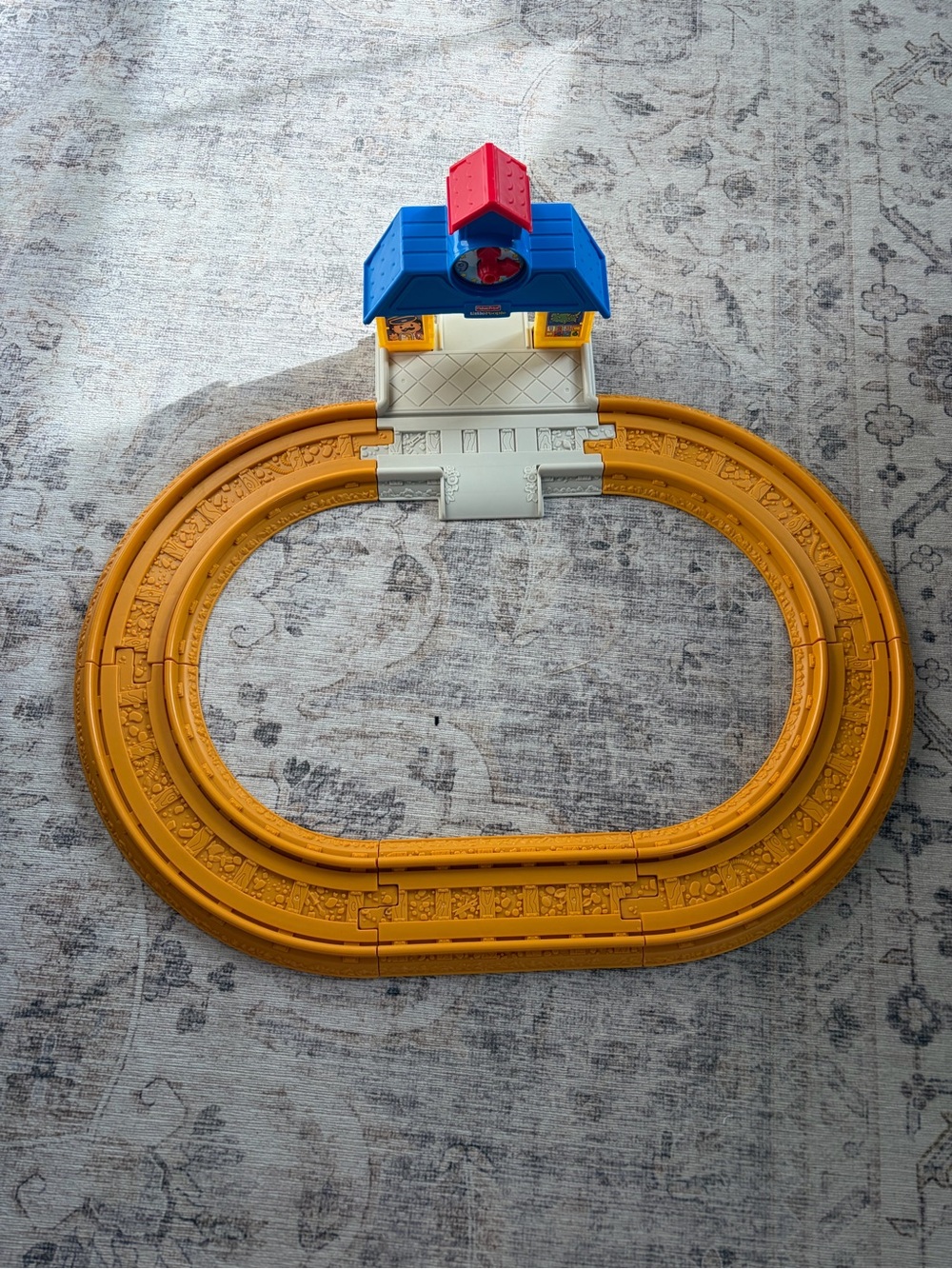 Fisher price little people wheelies connect ‘n play railway train playset